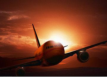 卡普空新作《虚实万象》新演示 与萝莉一起战斗